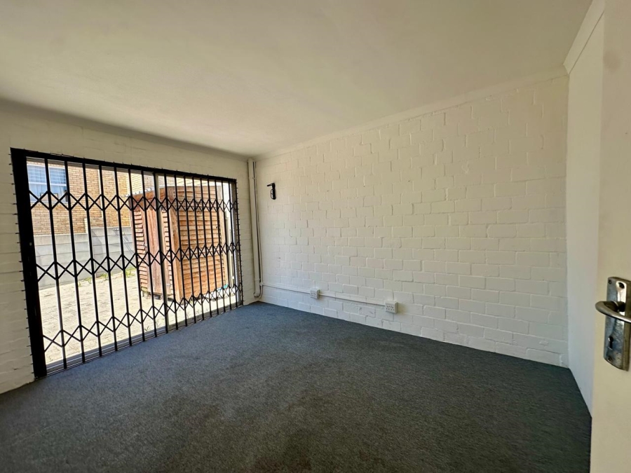 3 Bedroom Property for Sale in Normandie Western Cape